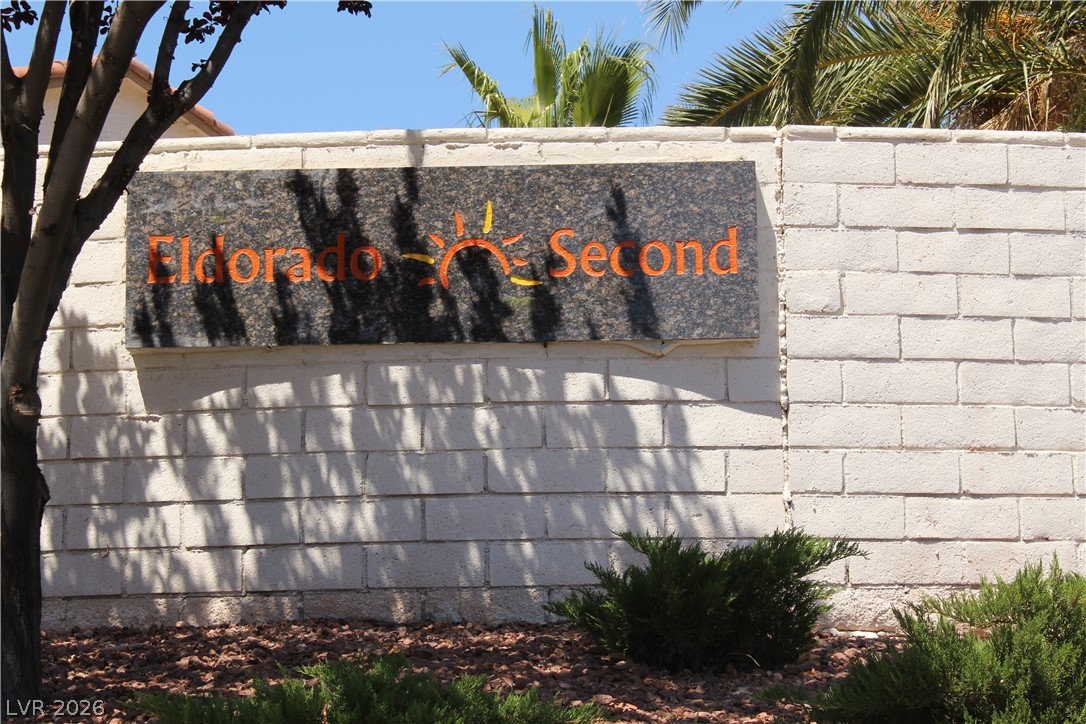 1710 Little Bow Avenue North Las Vegas NV 89084
