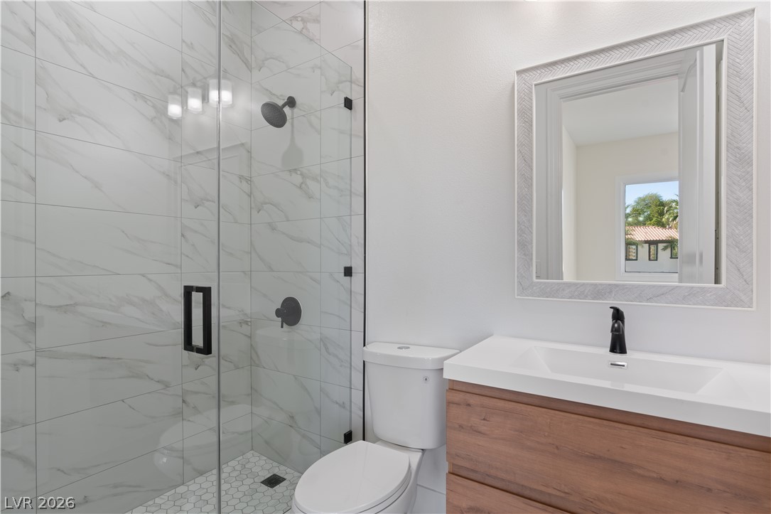 19 Via Del Garda Henderson NV 89011