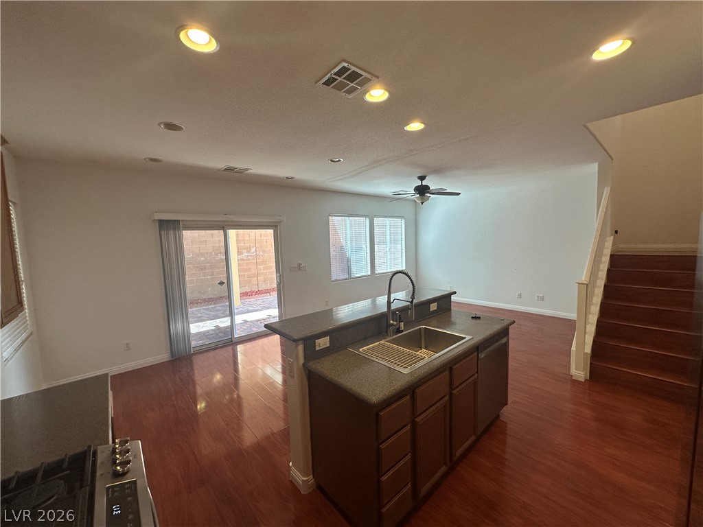 9761 Plane Tree Court Las Vegas NV 89178