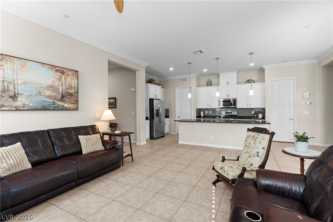 517 Sterling Falls Avenue Henderson NV 89011