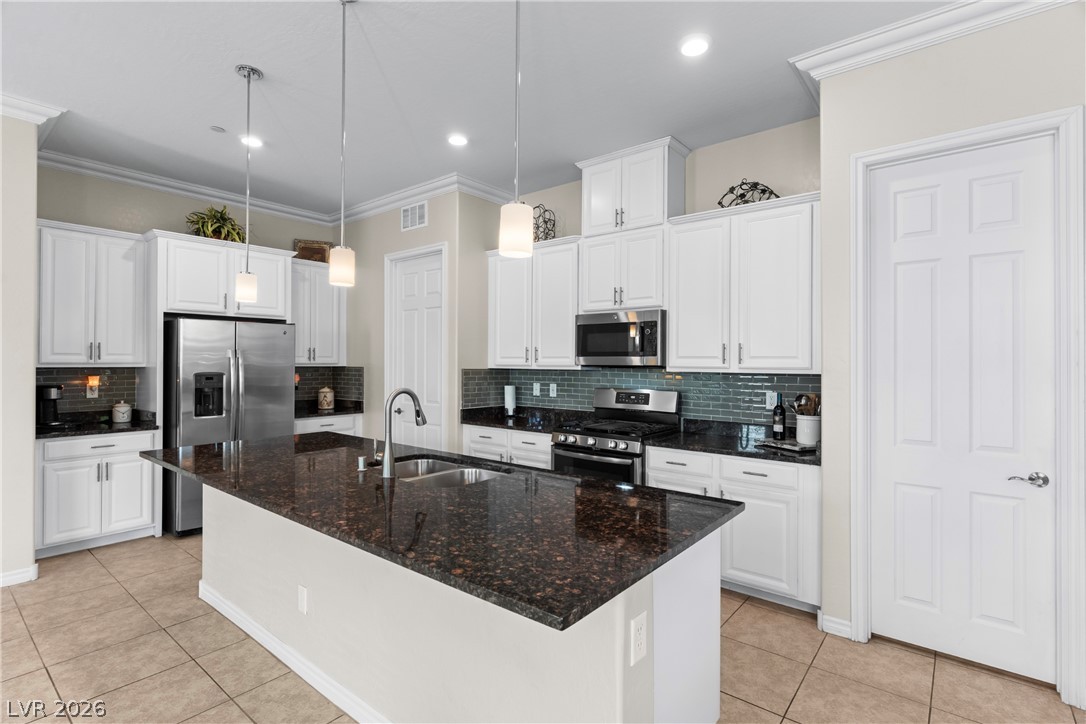 517 Sterling Falls Avenue Henderson NV 89011