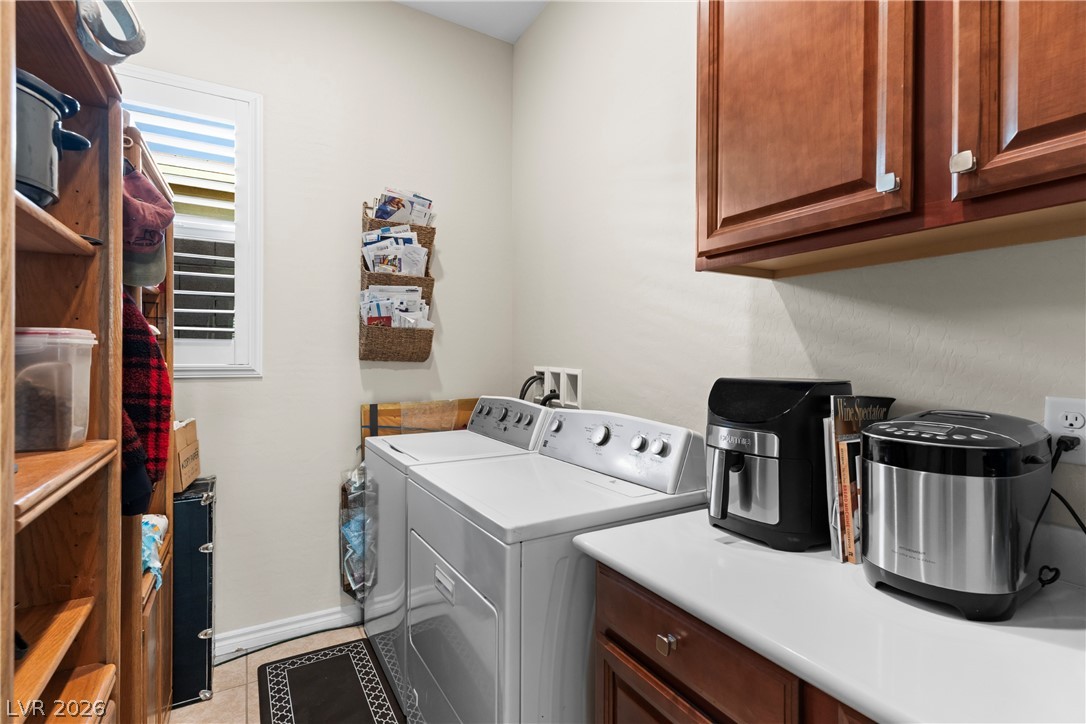 517 Sterling Falls Avenue Henderson NV 89011
