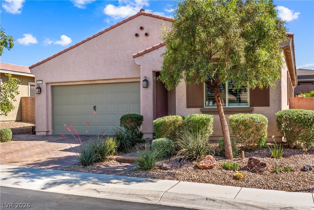 517 Sterling Falls Avenue Henderson NV 89011