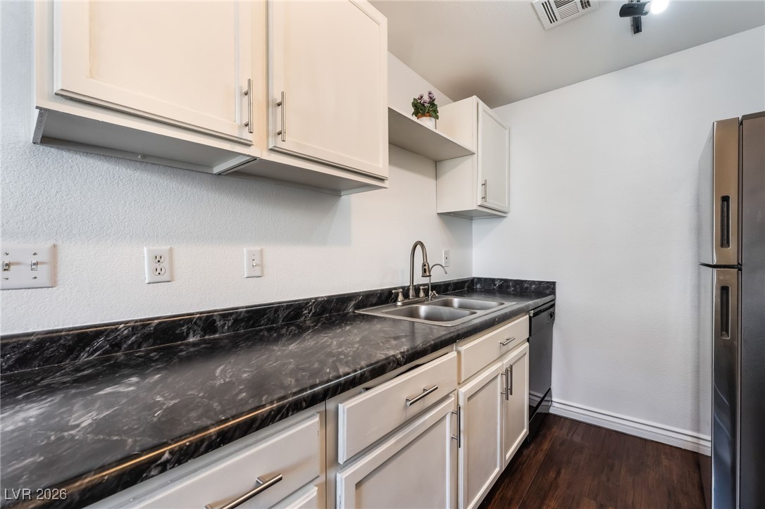 5330 East Charleston Boulevard 44 Las Vegas NV 89142