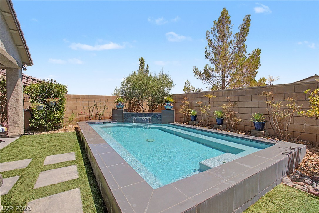 10433 Skye Paseo Avenue Las Vegas NV 89166