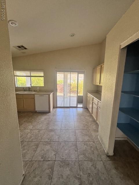 2280 Chestnut Ranch Avenue Henderson NV 89052