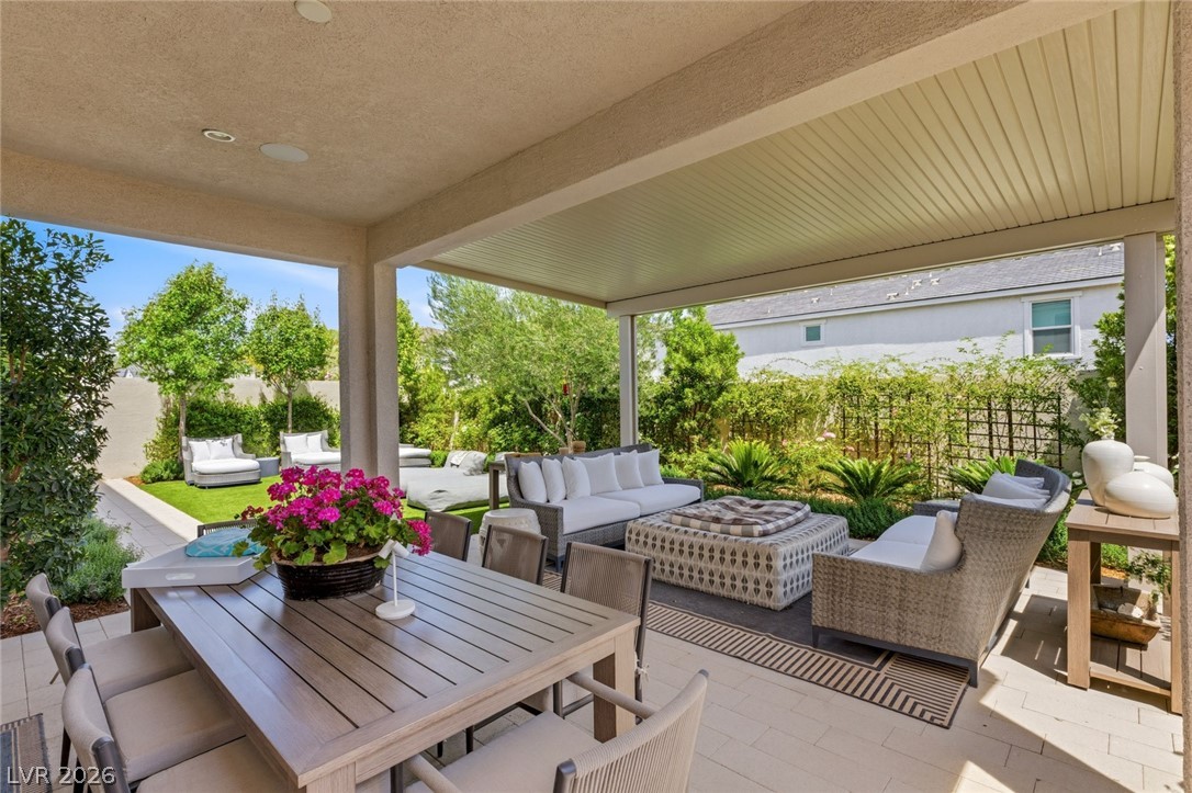 10196 Sequoia Glen Avenue Las Vegas NV 89166