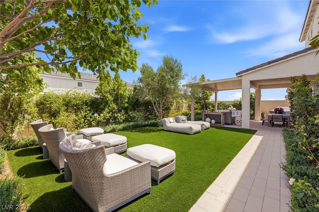 10196 Sequoia Glen Avenue Las Vegas NV 89166