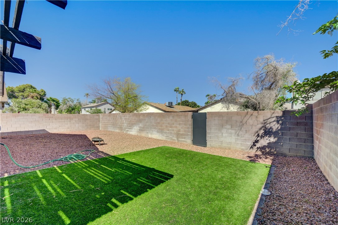 4840 Summerhill Road Las Vegas NV 89121