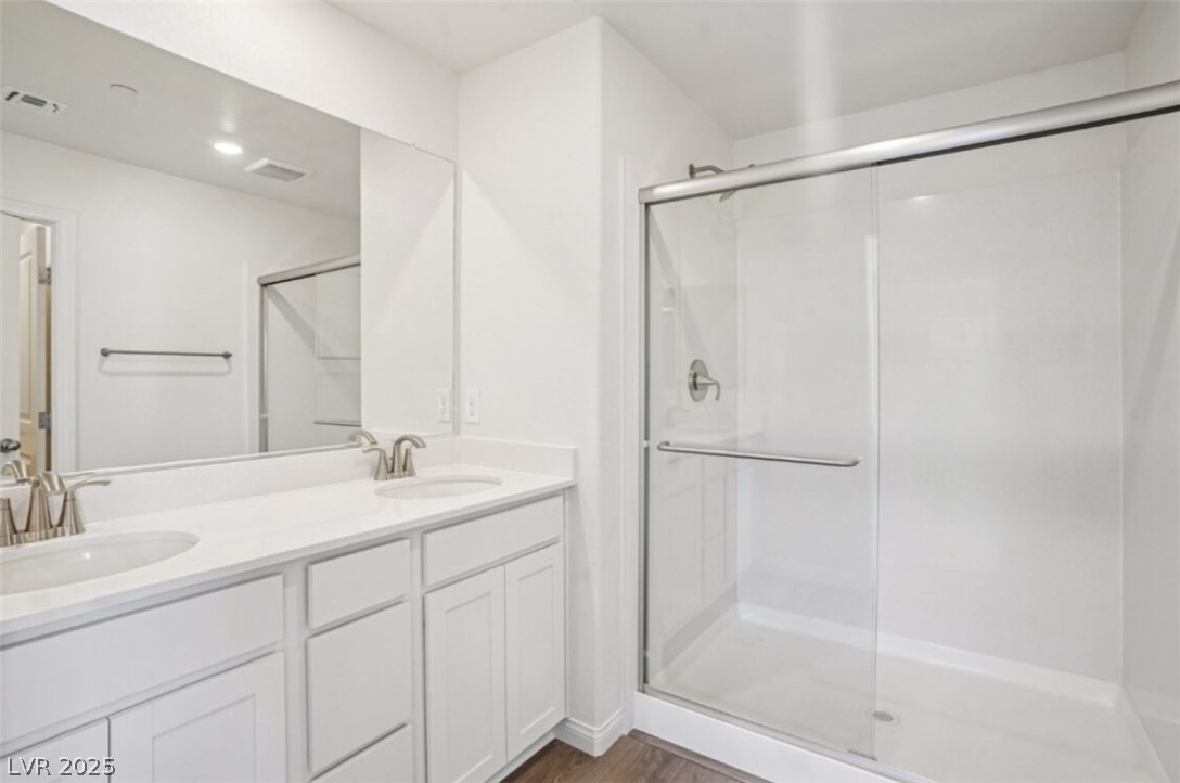 5866 Kips Bay Street Las Vegas NV 89148
