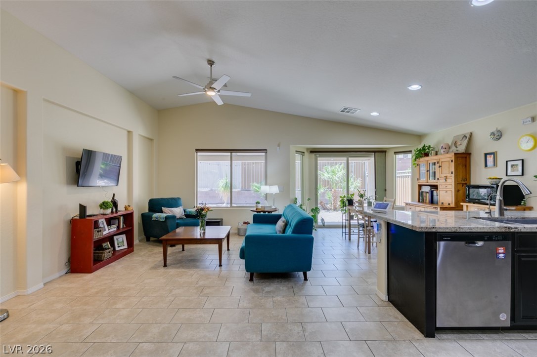 5913 Sammarra Street North Las Vegas NV 89081