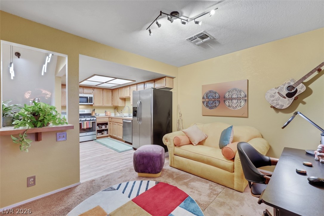 3958 Delos Drive Las Vegas NV 89103