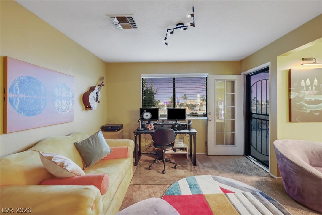 3958 Delos Drive Las Vegas NV 89103