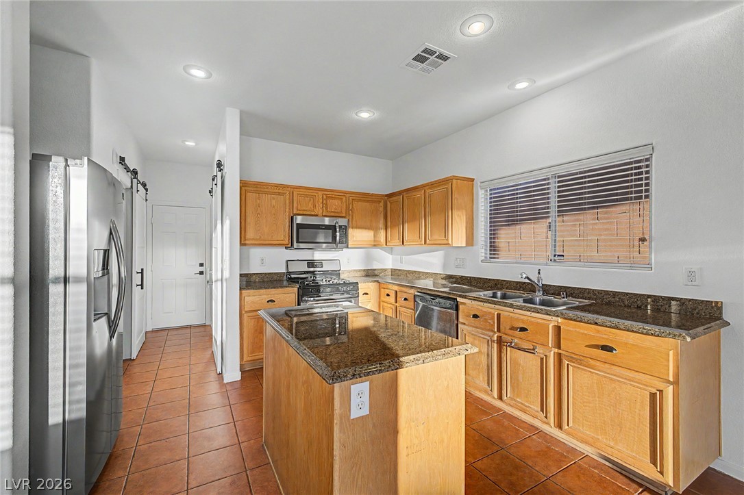 1001 Amber Gate Street Henderson NV 89002