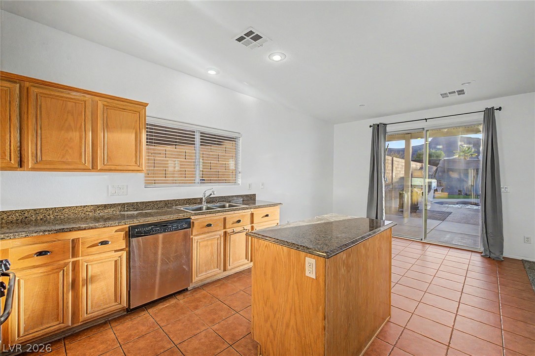 1001 Amber Gate Street Henderson NV 89002