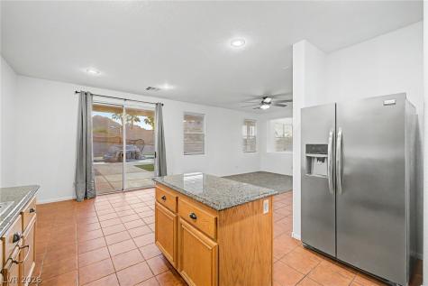 1001 Amber Gate Street Henderson NV 89002