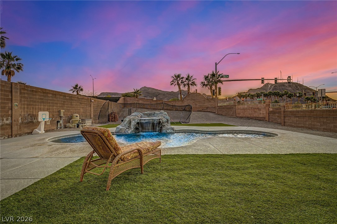 1001 Amber Gate Street Henderson NV 89002