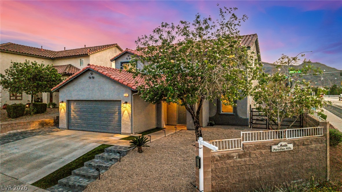 1001 Amber Gate Street Henderson NV 89002