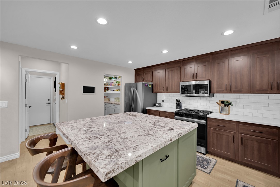 4913 Apache Valley Avenue Las Vegas NV 89131