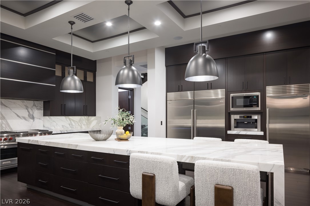 6 Bright Hollow Court Las Vegas NV 89135