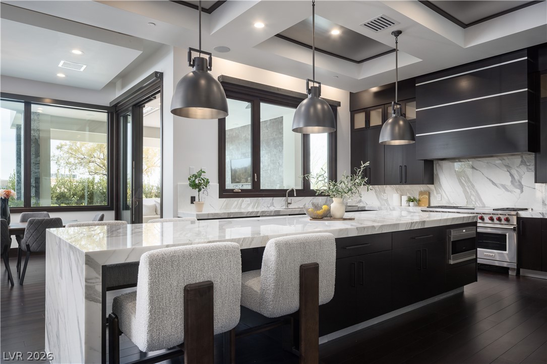 6 Bright Hollow Court Las Vegas NV 89135