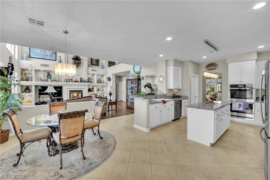 8905 Goldstone Avenue Las Vegas NV 89143