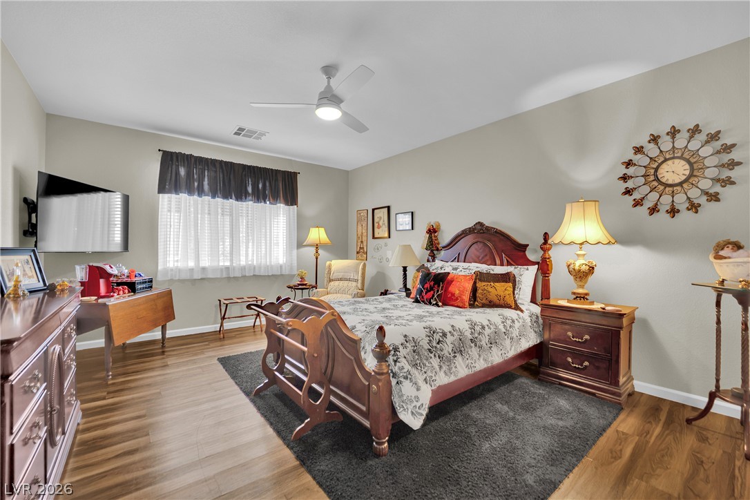 8905 Goldstone Avenue Las Vegas NV 89143