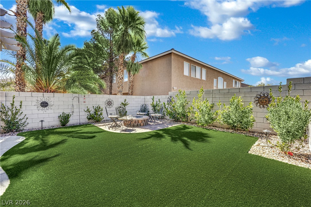 8905 Goldstone Avenue Las Vegas NV 89143