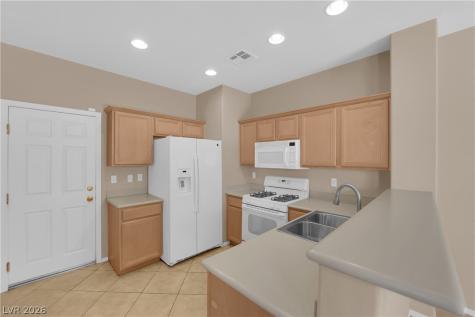 223 Kindness Crest Court Henderson NV 89012