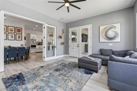 172 Wellspring Avenue Las Vegas NV 89183