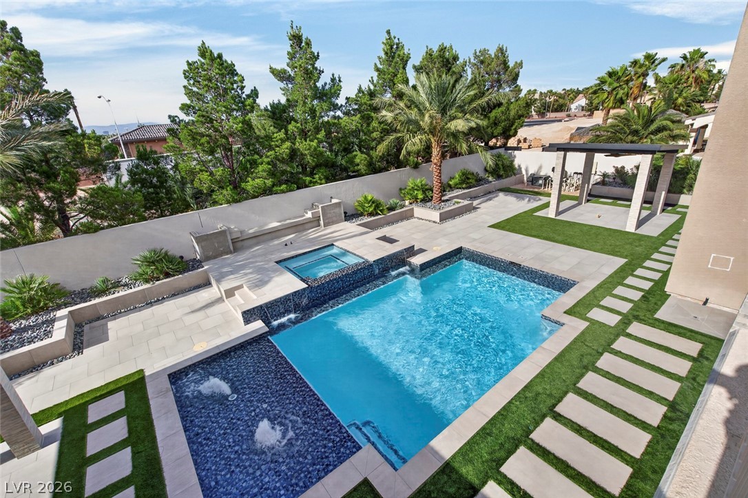 172 Wellspring Avenue Las Vegas NV 89183