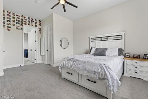172 Wellspring Avenue Las Vegas NV 89183
