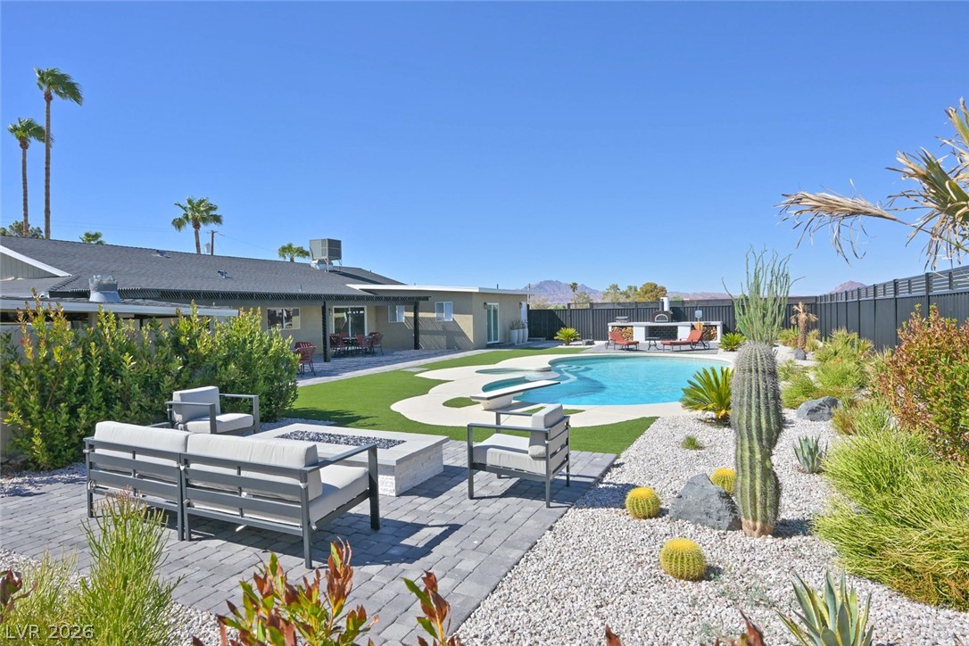 523 Emden Street Henderson NV 89015
