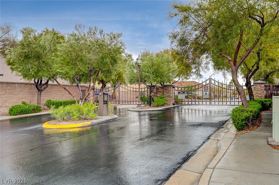 7221 Gentle Valley Street Las Vegas NV 89149