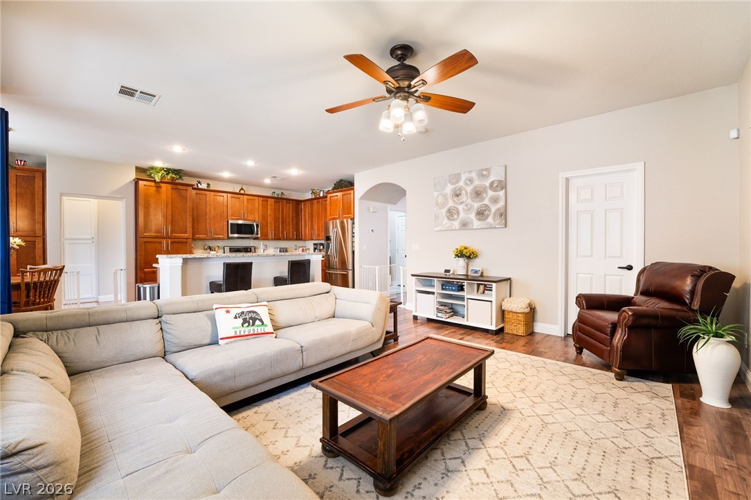 4916 Soaring Springs Avenue Las Vegas NV 89131
