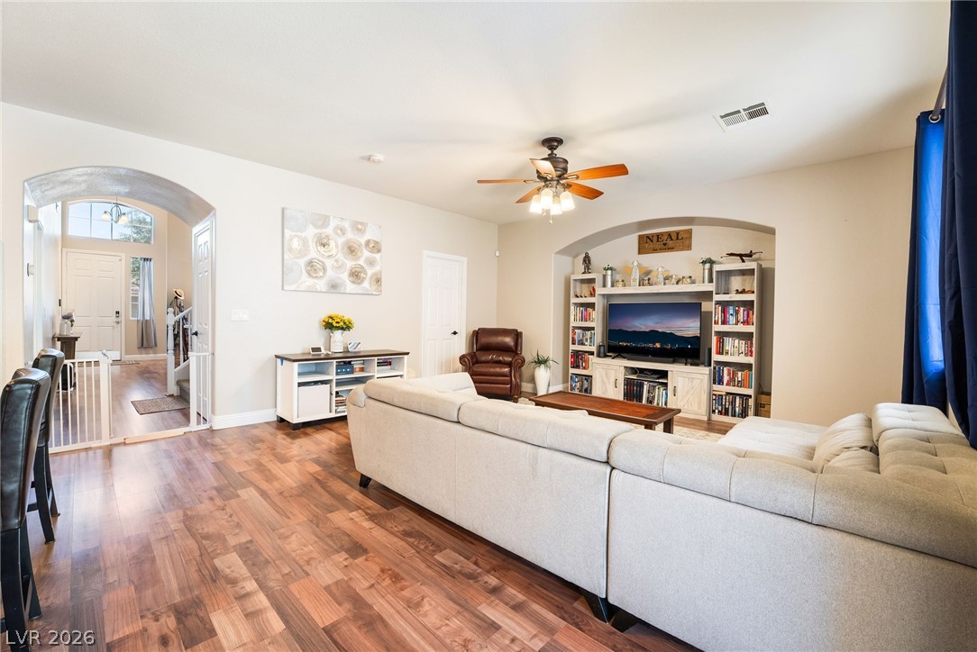 4916 Soaring Springs Avenue Las Vegas NV 89131