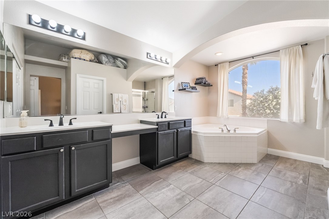 4916 Soaring Springs Avenue Las Vegas NV 89131
