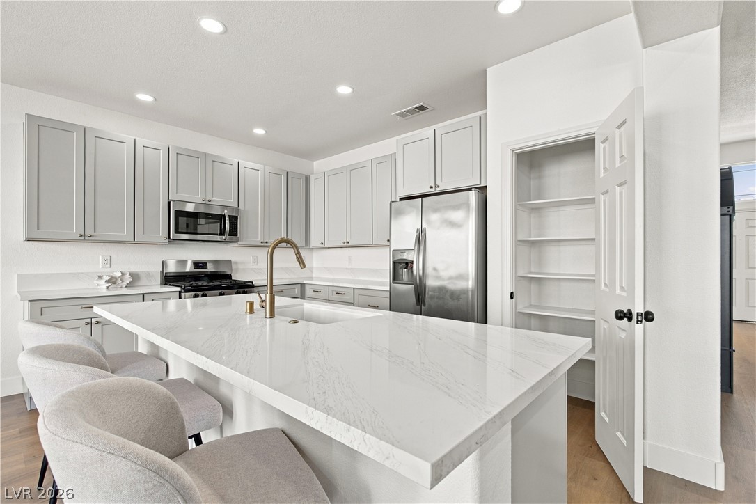 8916 Loggers Mill Avenue Las Vegas NV 89143