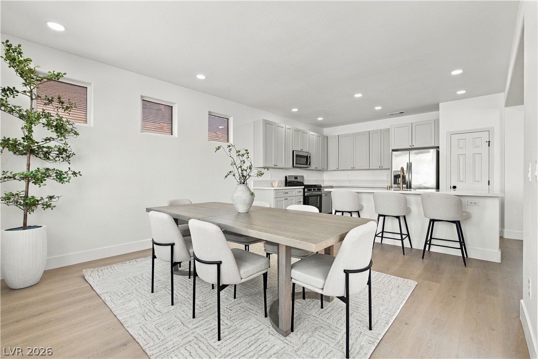8916 Loggers Mill Avenue Las Vegas NV 89143