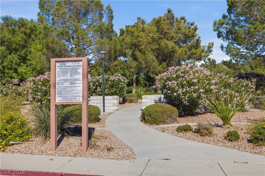 8916 Loggers Mill Avenue Las Vegas NV 89143