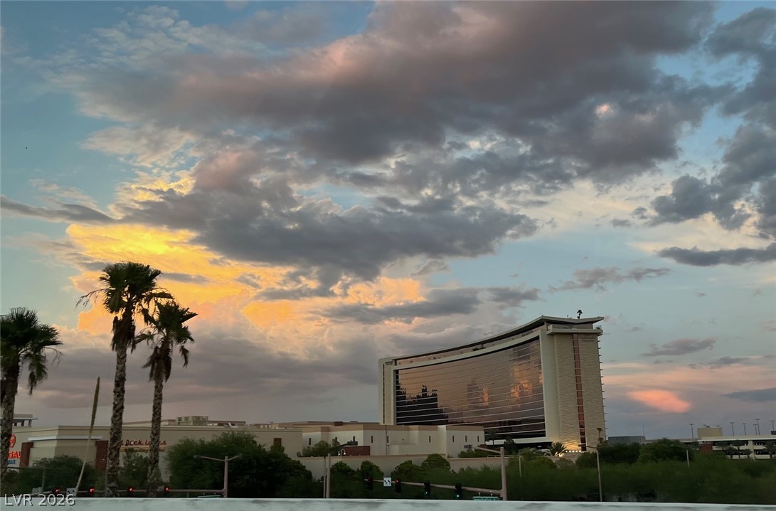 10407 Sawmill Avenue Las Vegas NV 89134