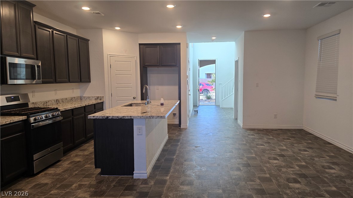 6806 Chargehand Avenue Las Vegas NV 89156