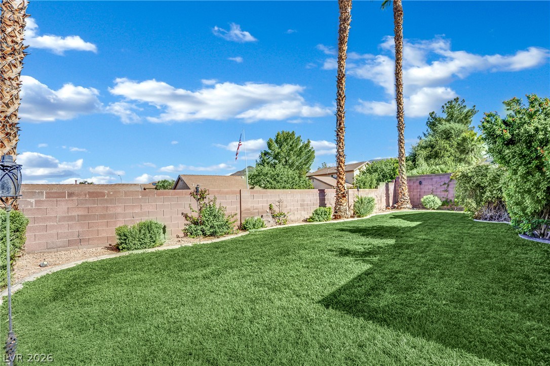 22 Silica Sand Street Henderson NV 89012