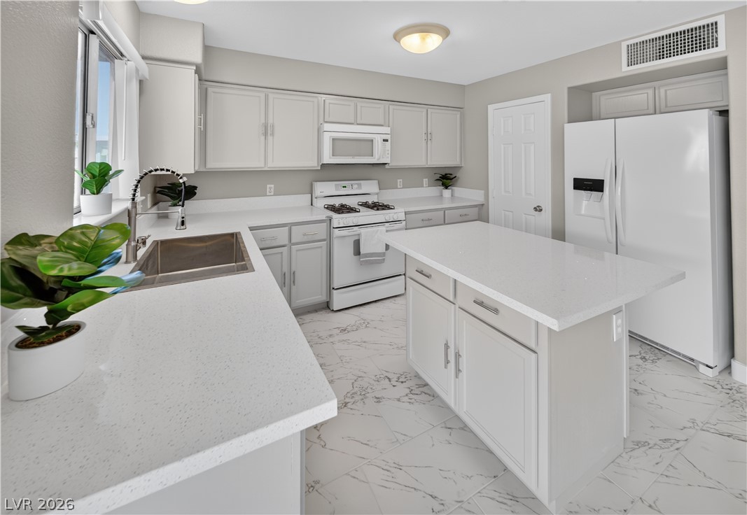 719 Tawney Eagle Street Henderson NV 89015