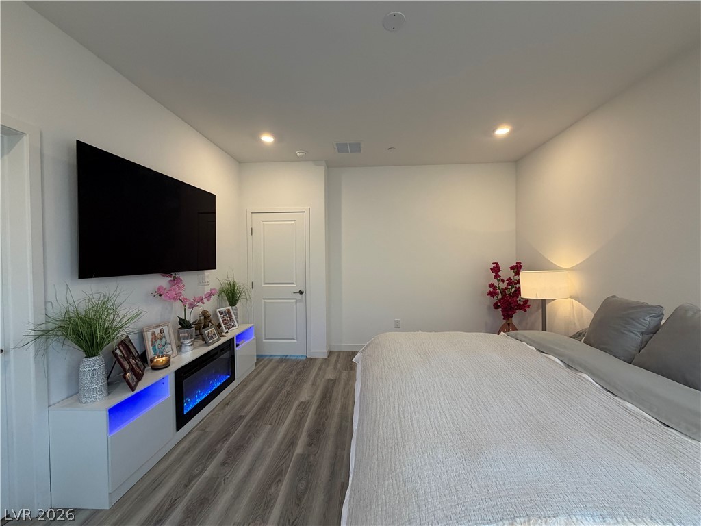 91 Medianoche Street Las Vegas NV 89138