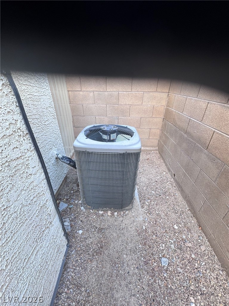 8949 Careful Canvas Avenue Las Vegas NV 89149