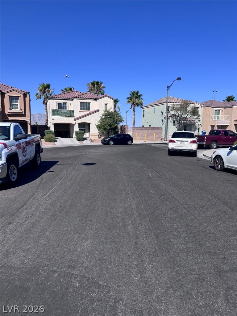 8949 Careful Canvas Avenue Las Vegas NV 89149