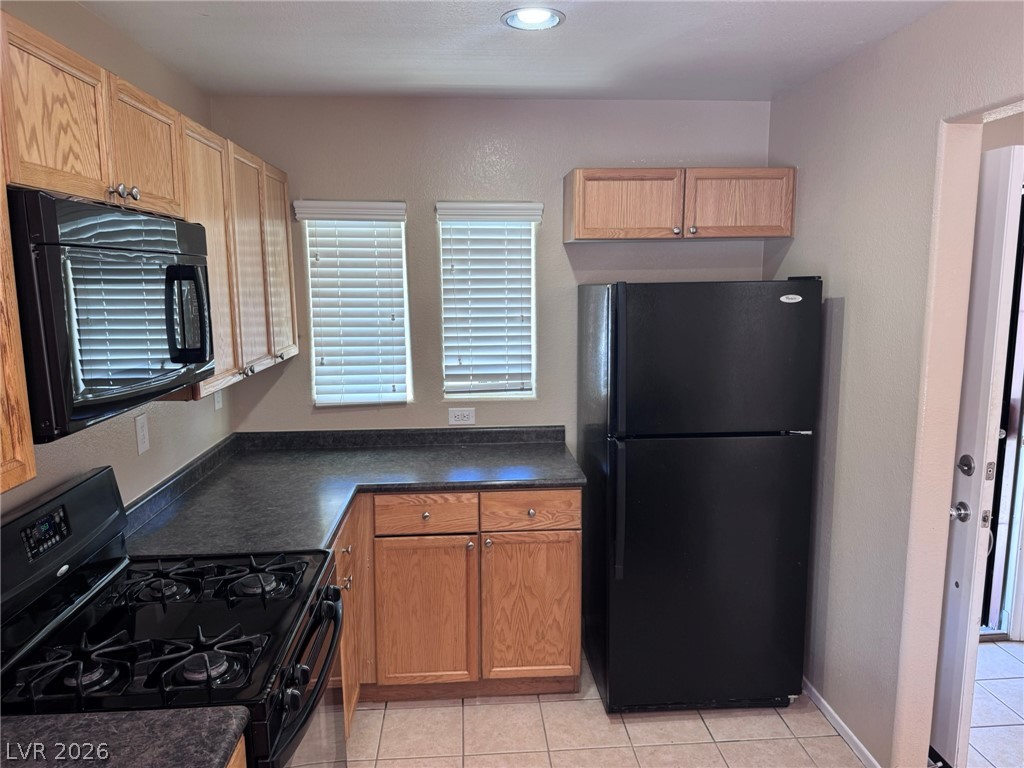 8949 Careful Canvas Avenue Las Vegas NV 89149
