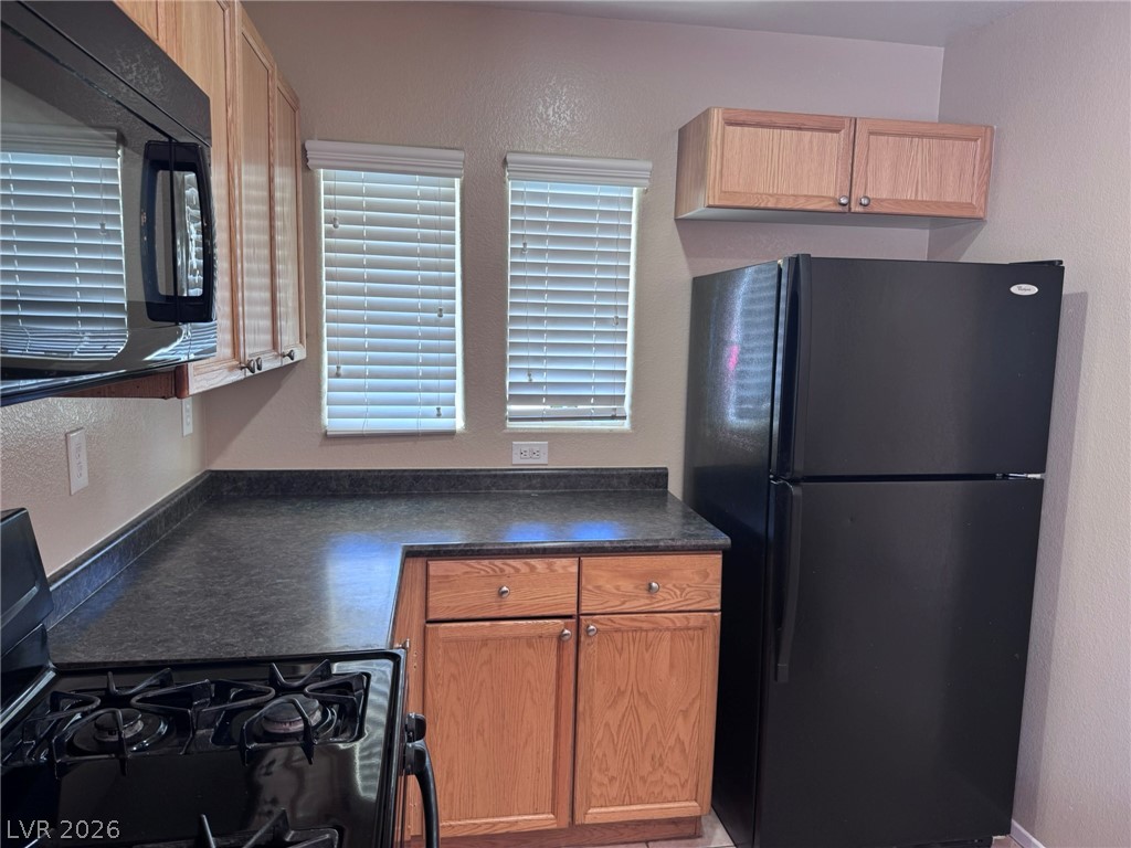 8949 Careful Canvas Avenue Las Vegas NV 89149