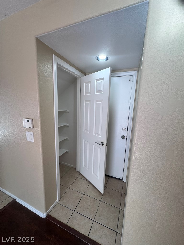 8949 Careful Canvas Avenue Las Vegas NV 89149